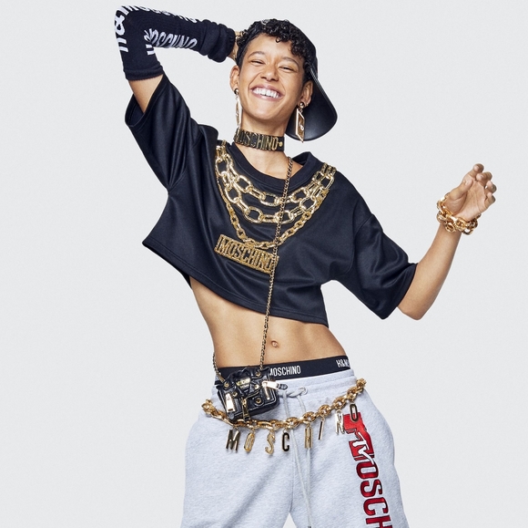 Moschino H&M Cropped track top & pants suit set with Appliques Gold Chain sz XS - Picture 2 of 14